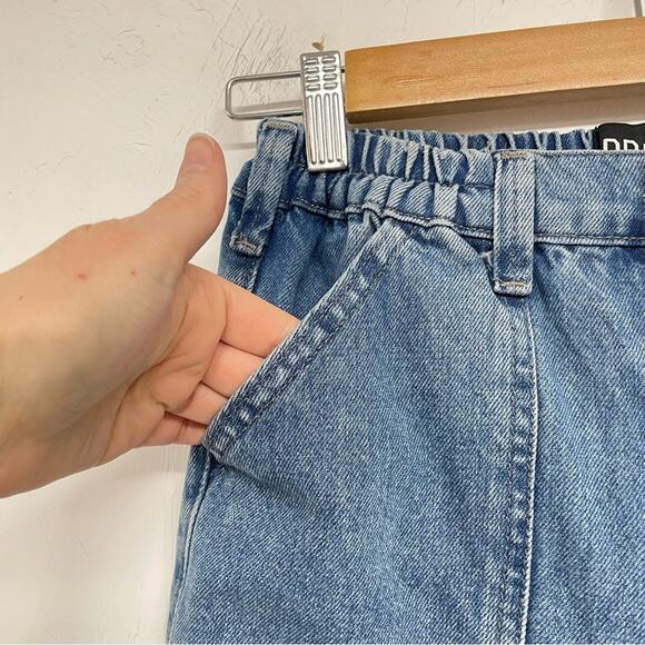 BDG Urban Outfitters 80s Style Jogger Mom Jeans Womens 24 High Rise Blue Denim - Picture 4 of 10